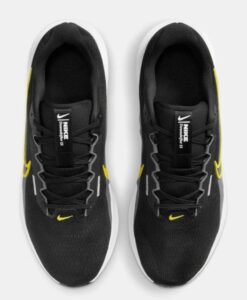 Cushioned heel support of Nike Downshifter 13 running shoes for men